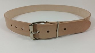 BELTE I LÆR LENGDE 126CM x 4CM BREDDE NATUR